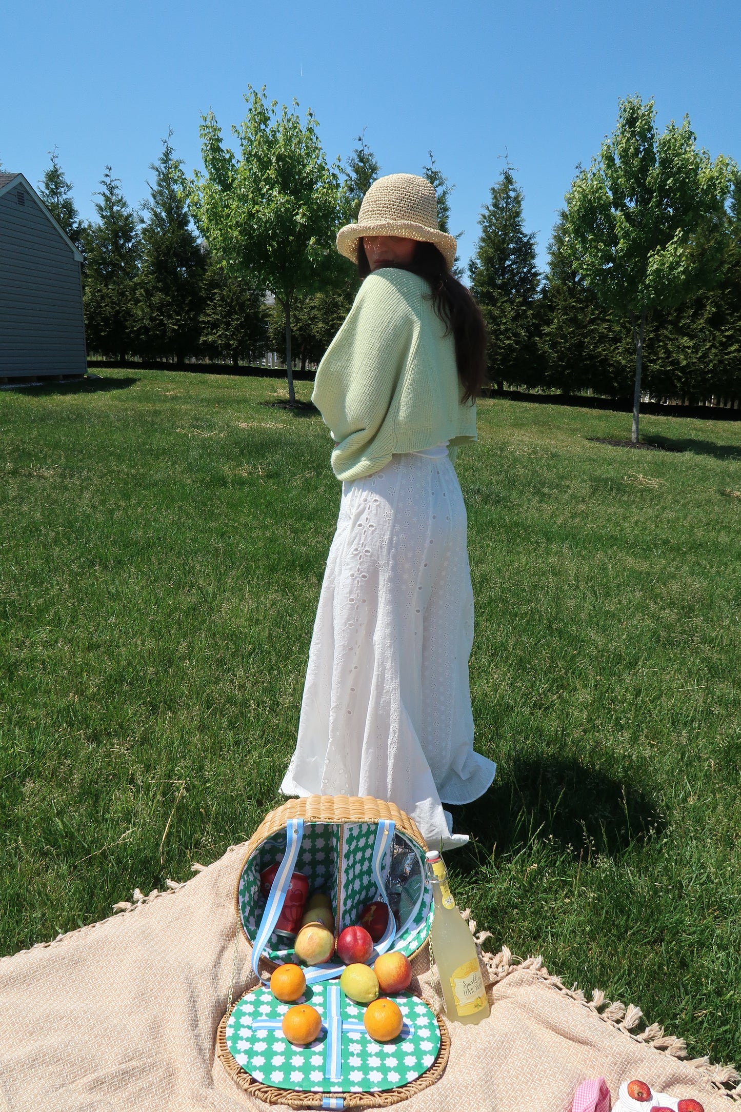 Summer Garden Shrug- Mint