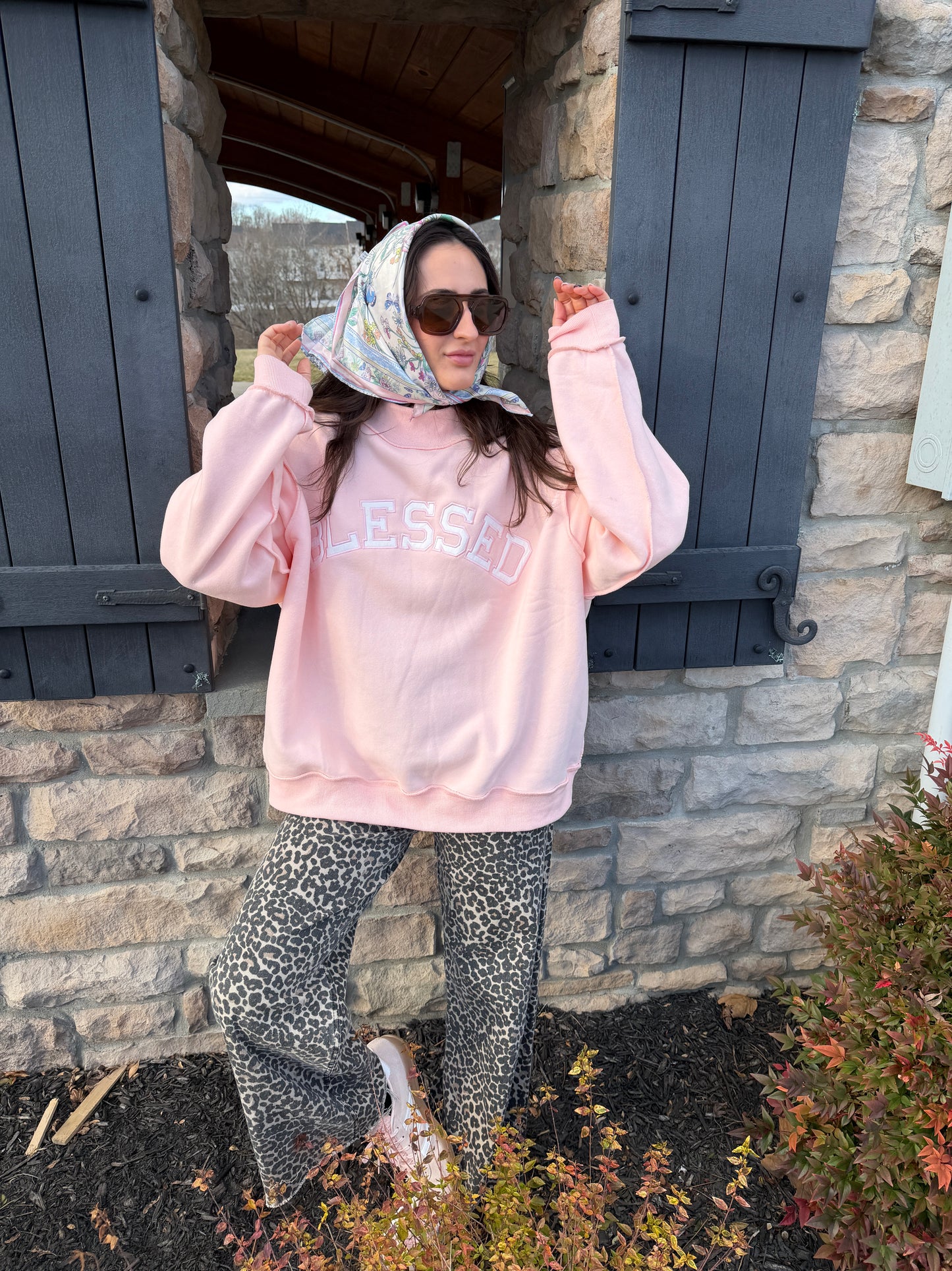 Heritage Crew Neck- Light Pink