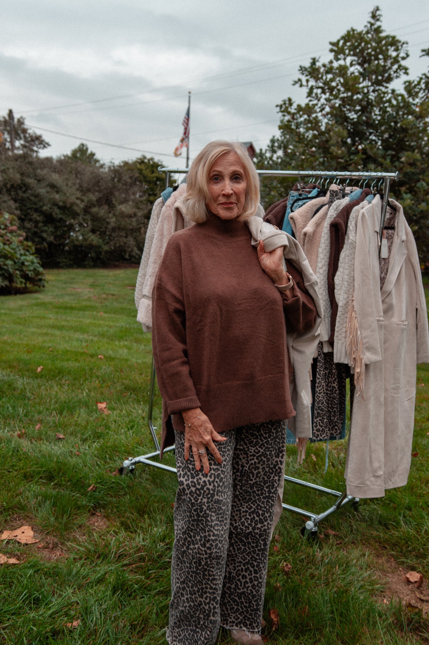 Oversized Heather Mock Neck- Choclate