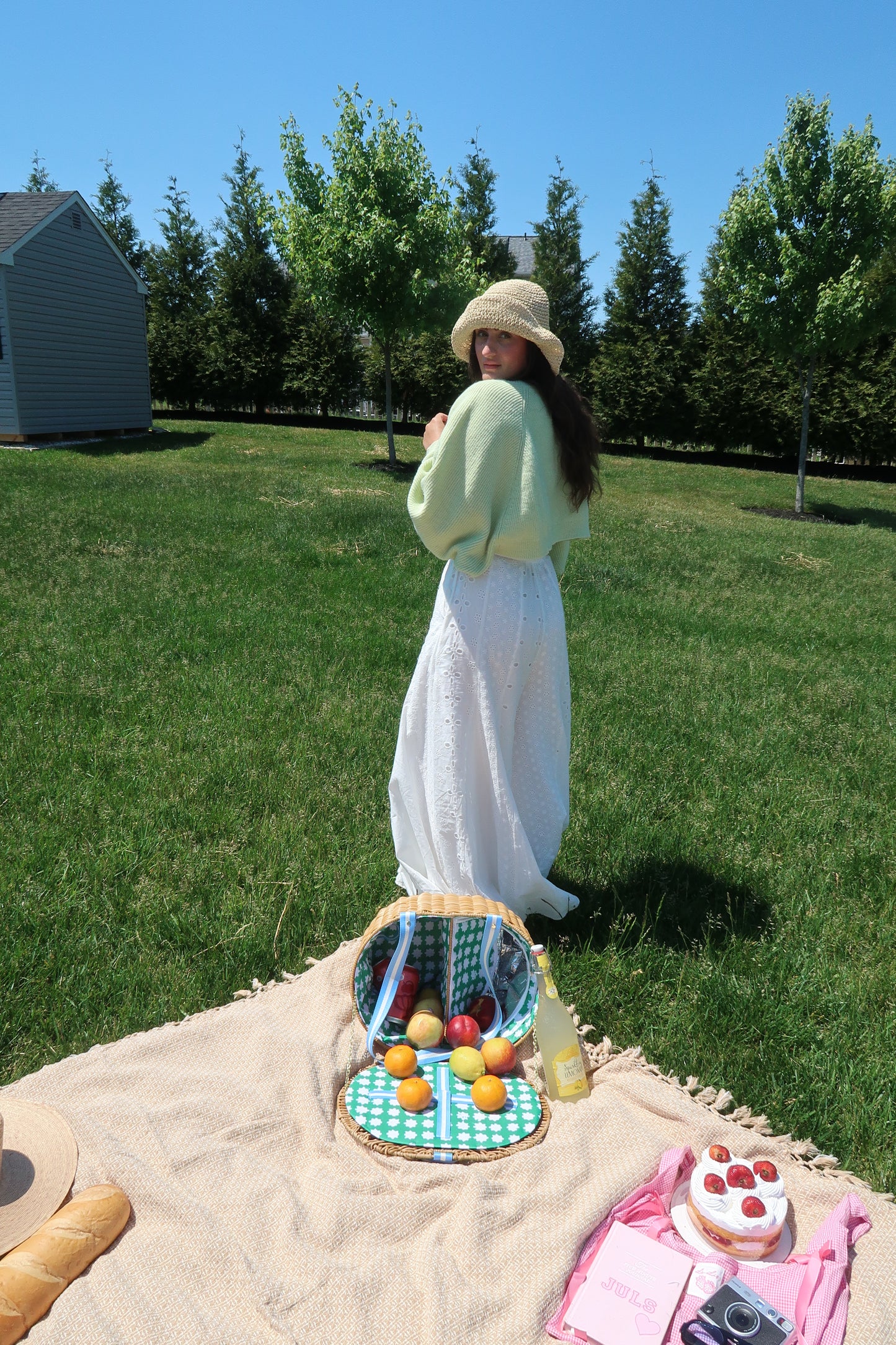 Summer Garden Shrug- Mint